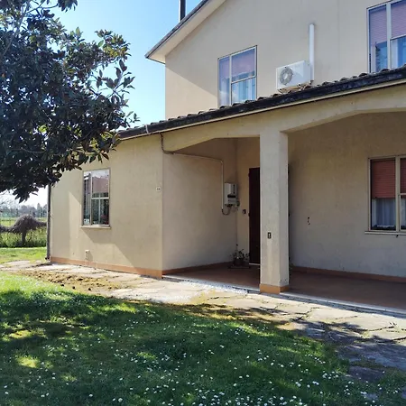 Bed Garden Bed & Breakfast Berra